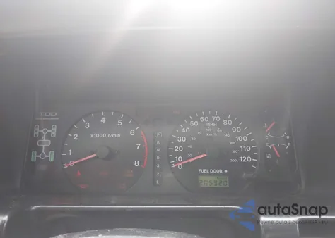 1998 Isuzu Trooper S из США, поврежденный, VIN JACDJ58X1W7907321